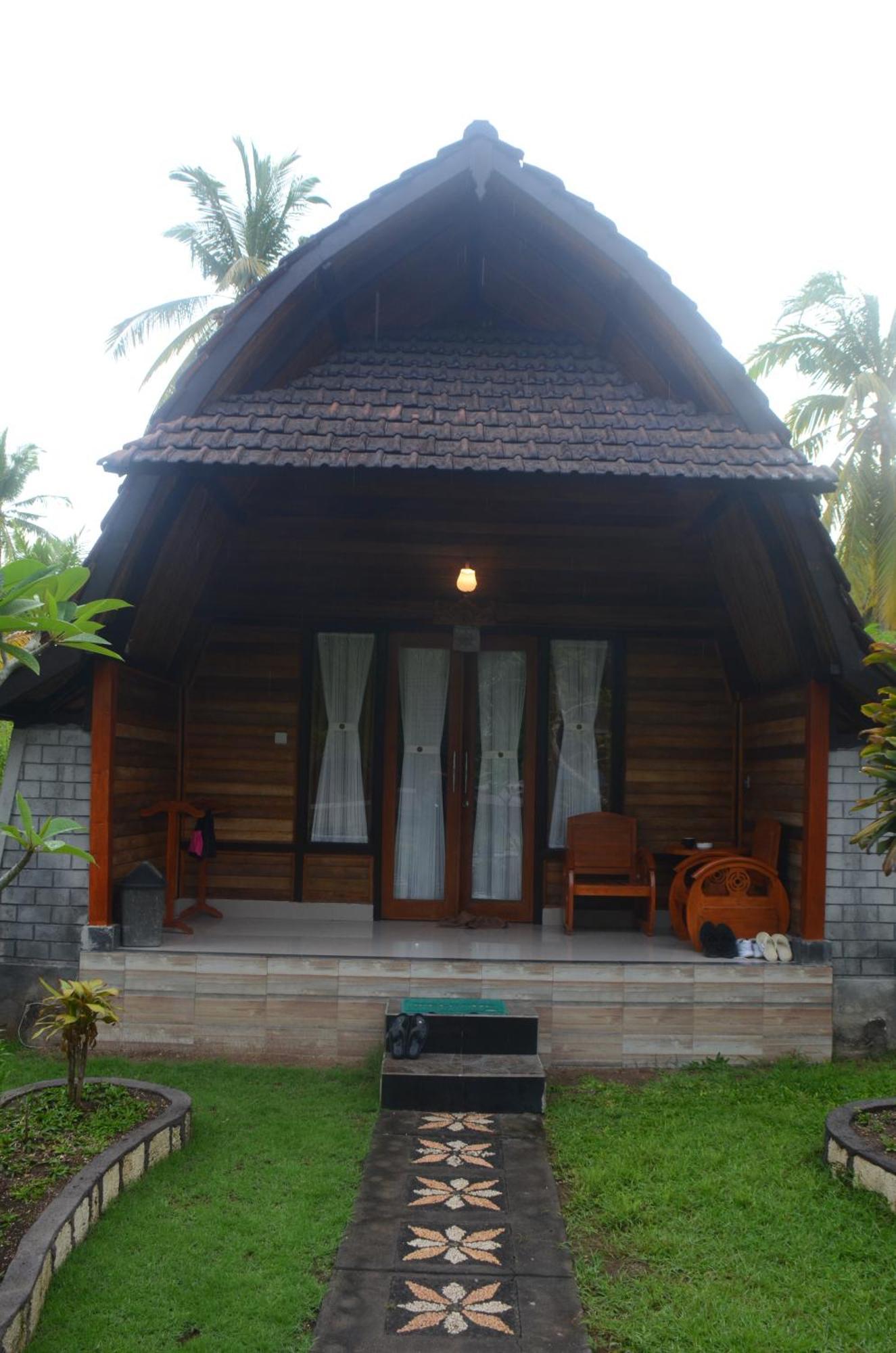 Mamaras Guest House Toyapakeh Bagian luar foto