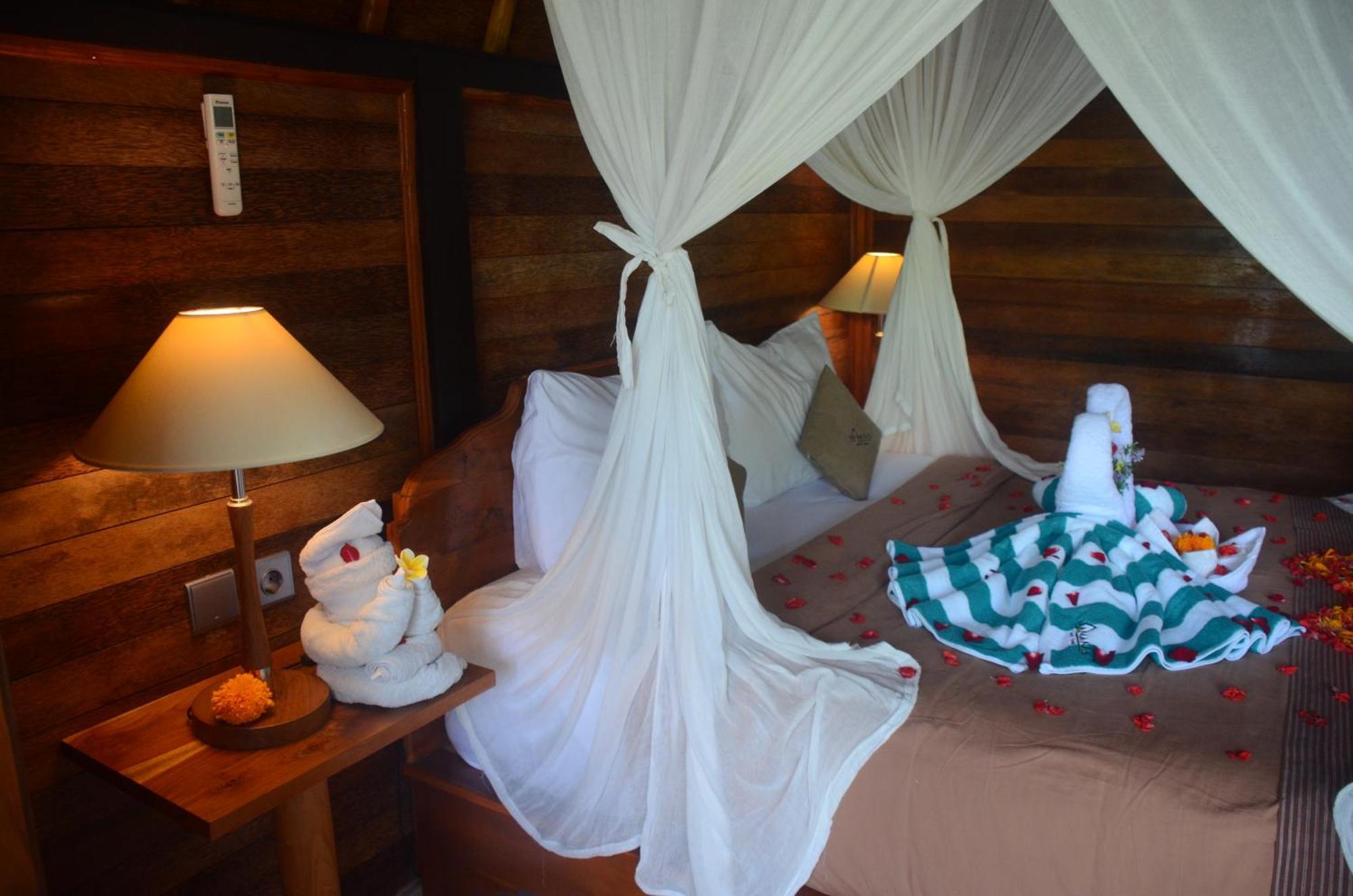 Mamaras Guest House Toyapakeh Bagian luar foto