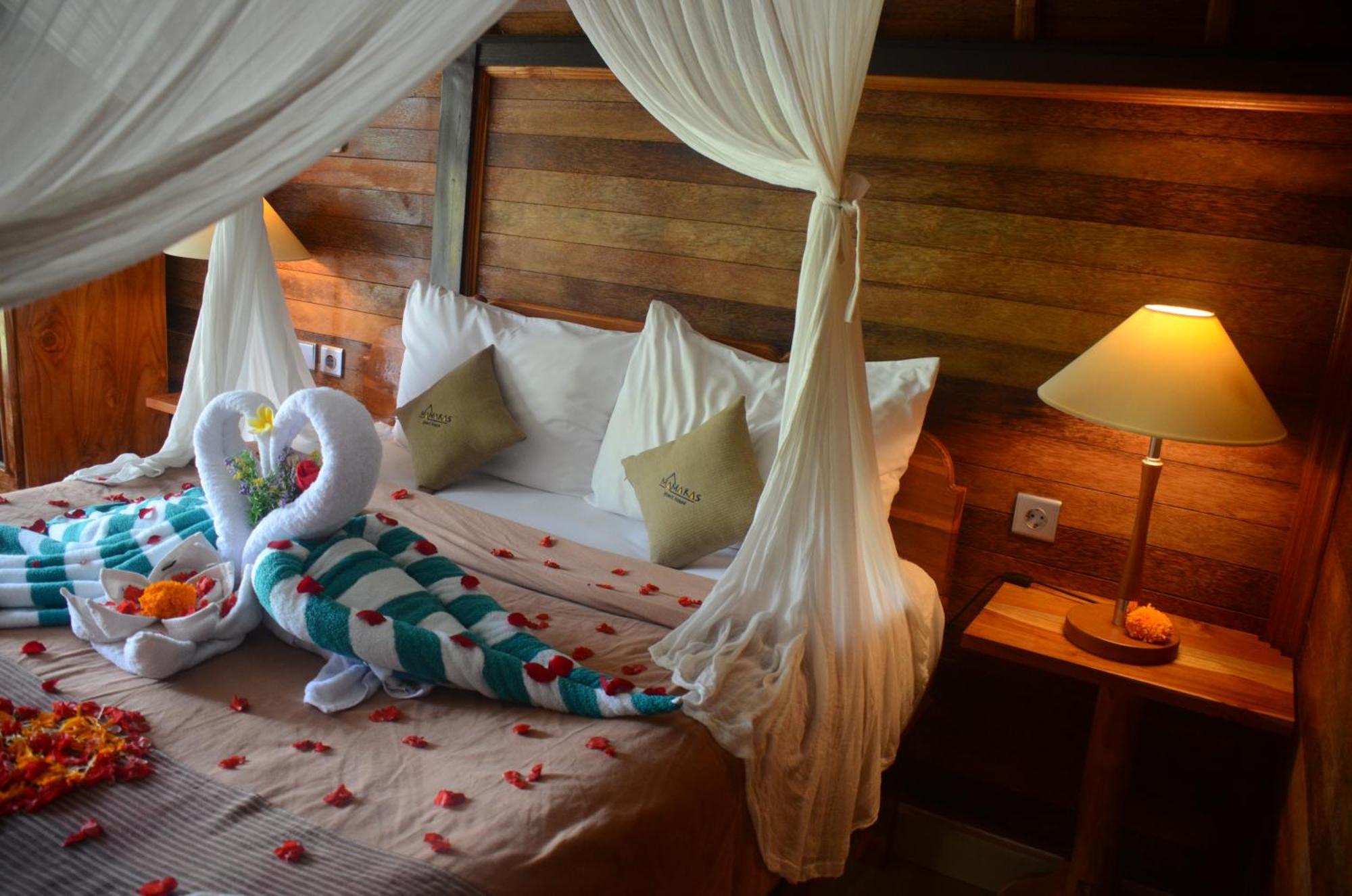 Mamaras Guest House Toyapakeh Bagian luar foto