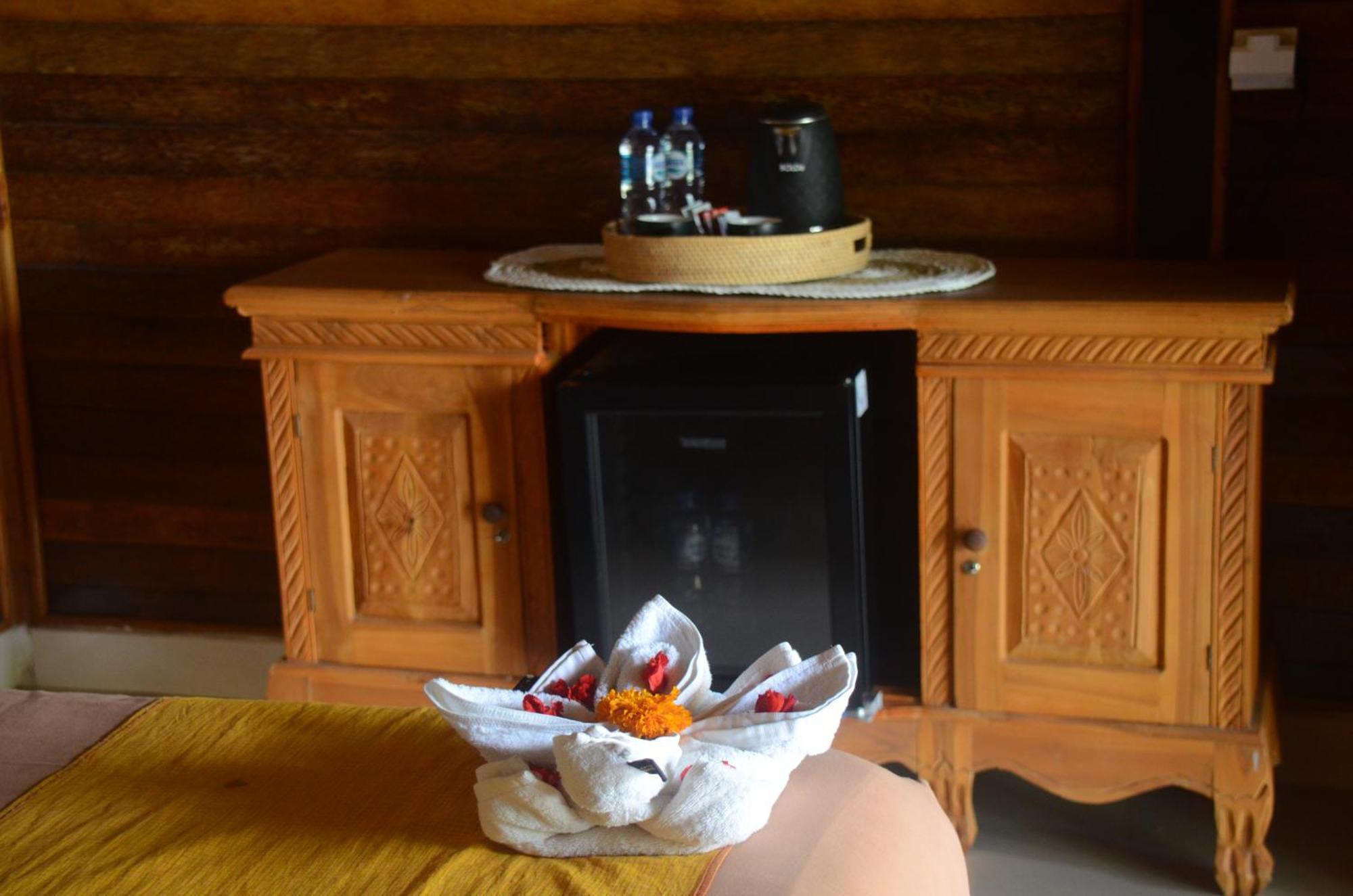 Mamaras Guest House Toyapakeh Bagian luar foto